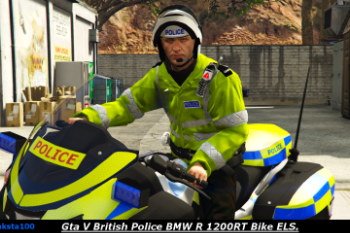 015715 gta5 police bike